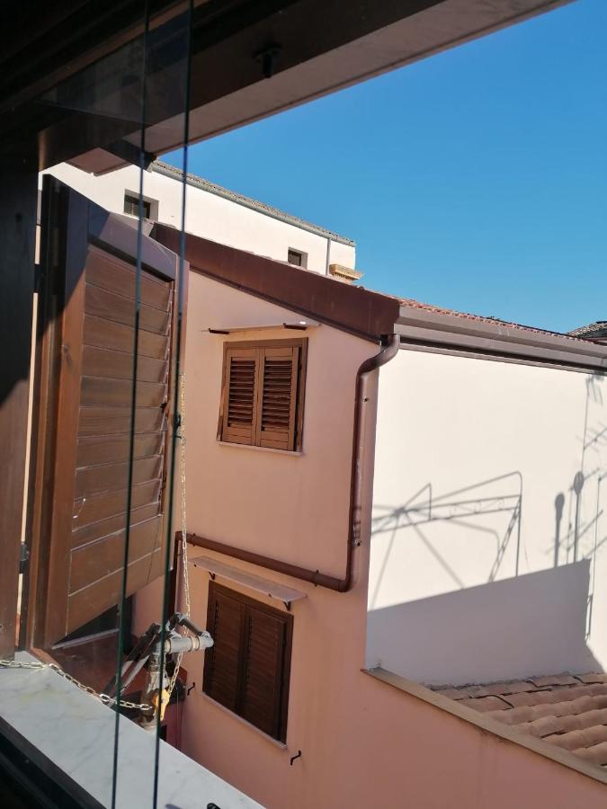 Appartamento Kardia Palermo Kültér fotó